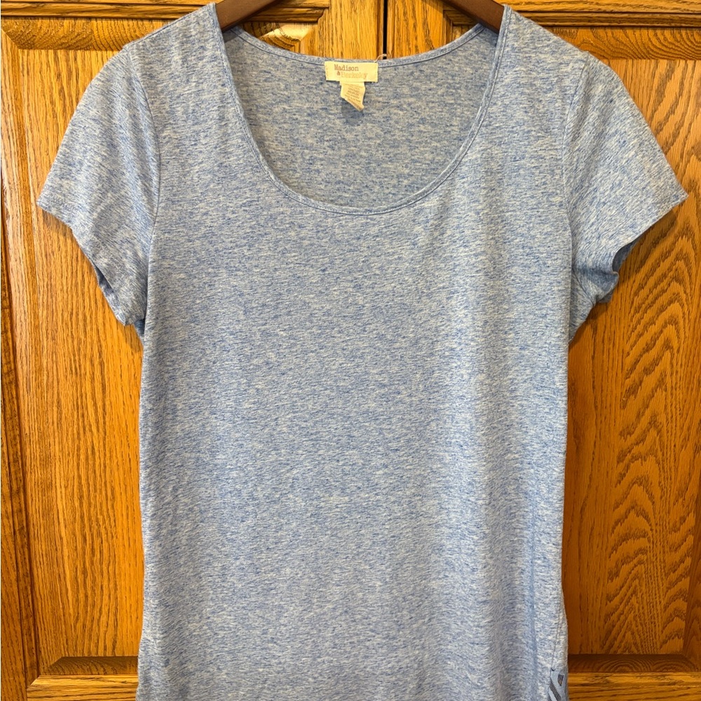 Women's Blue Scoop Neck Top